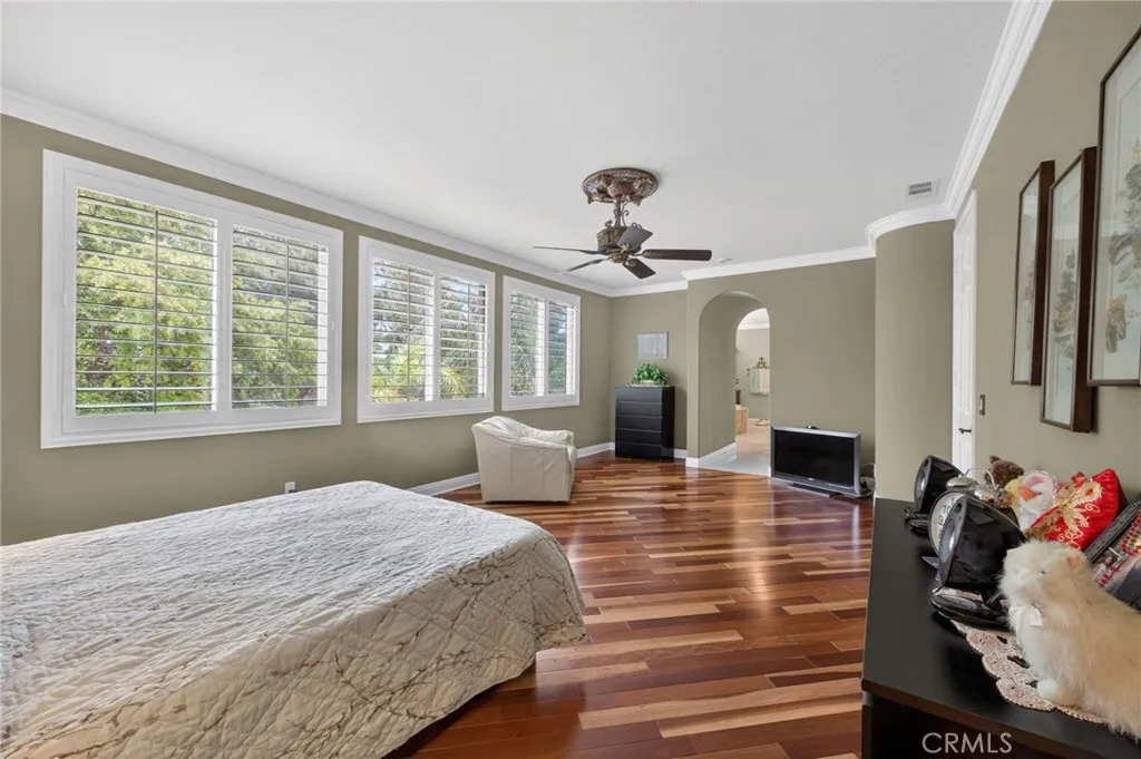 main property photo 51