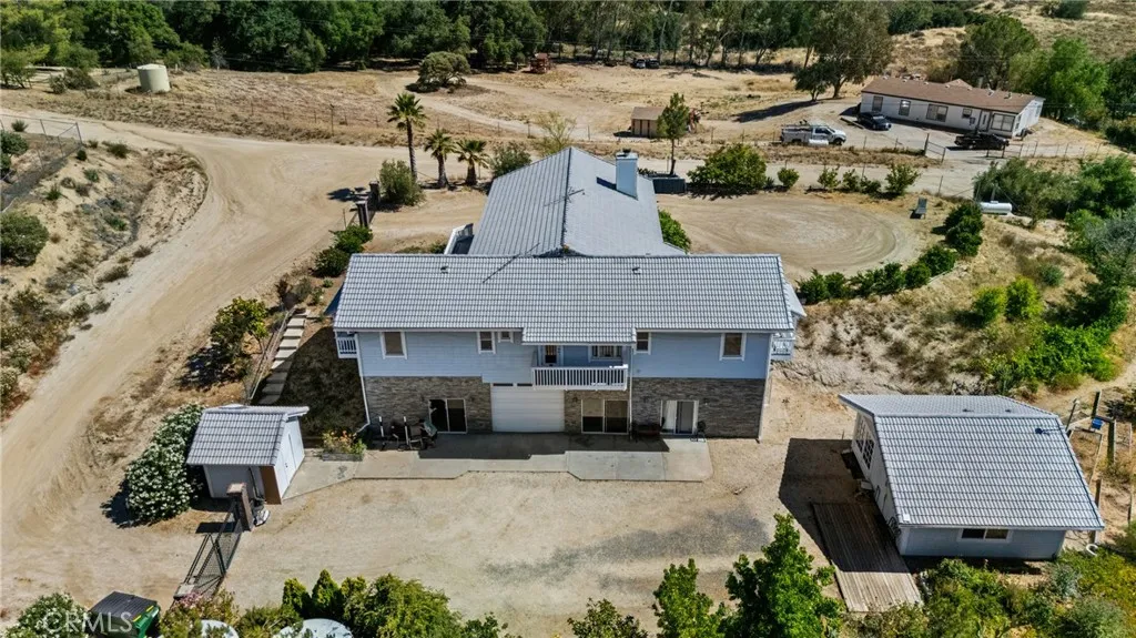 main property photo 21
