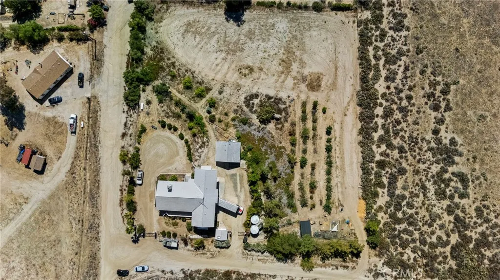 main property photo 66