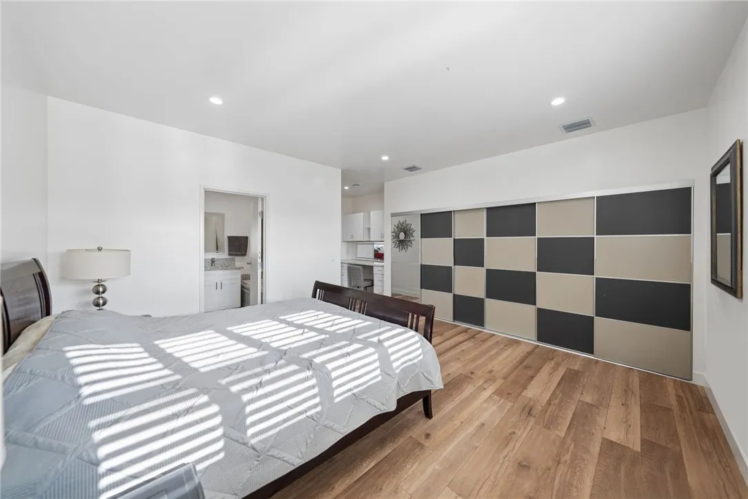 main property photo 70