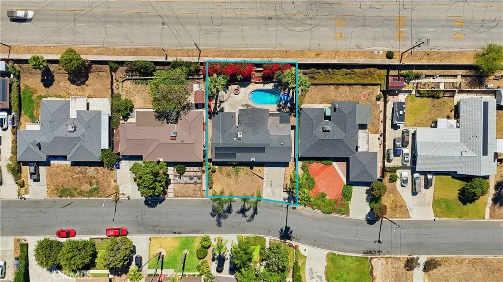 main property photo 44
