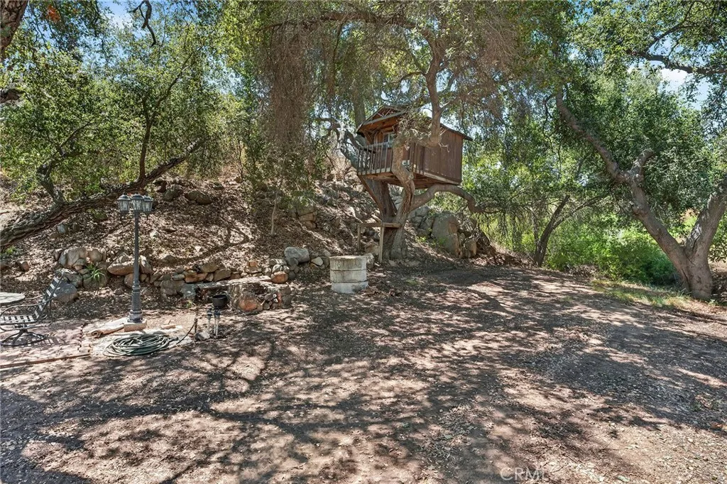 main property photo 67