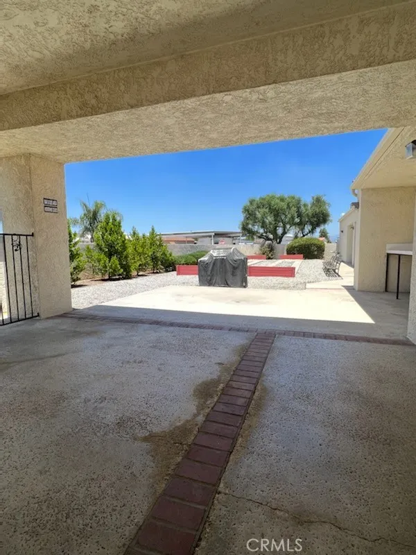 main property photo 27