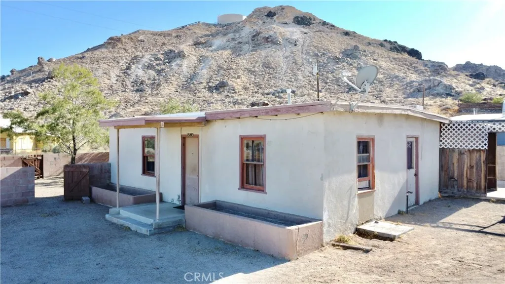 main property photo 13