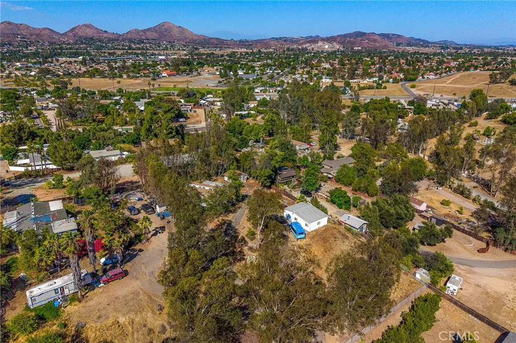 main property photo 57