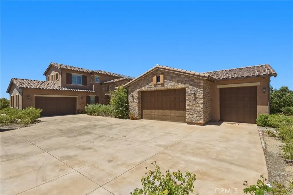 main property photo 63