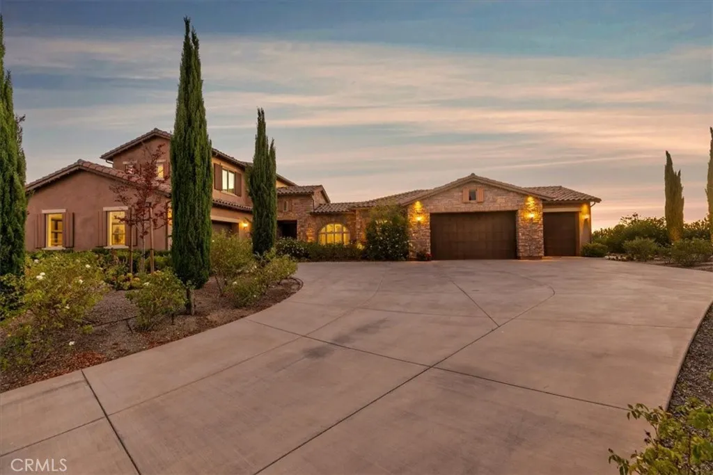main property photo 64