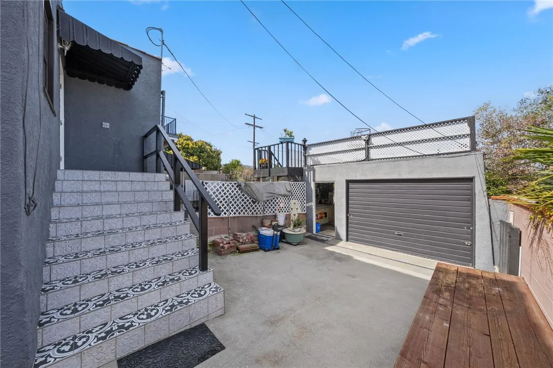 main property photo 51