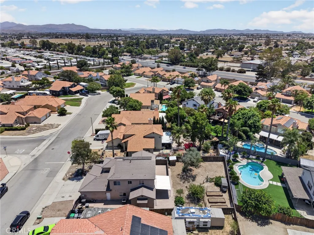 main property photo 67