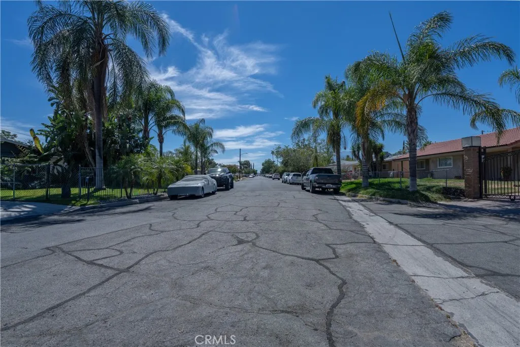 main property photo 31