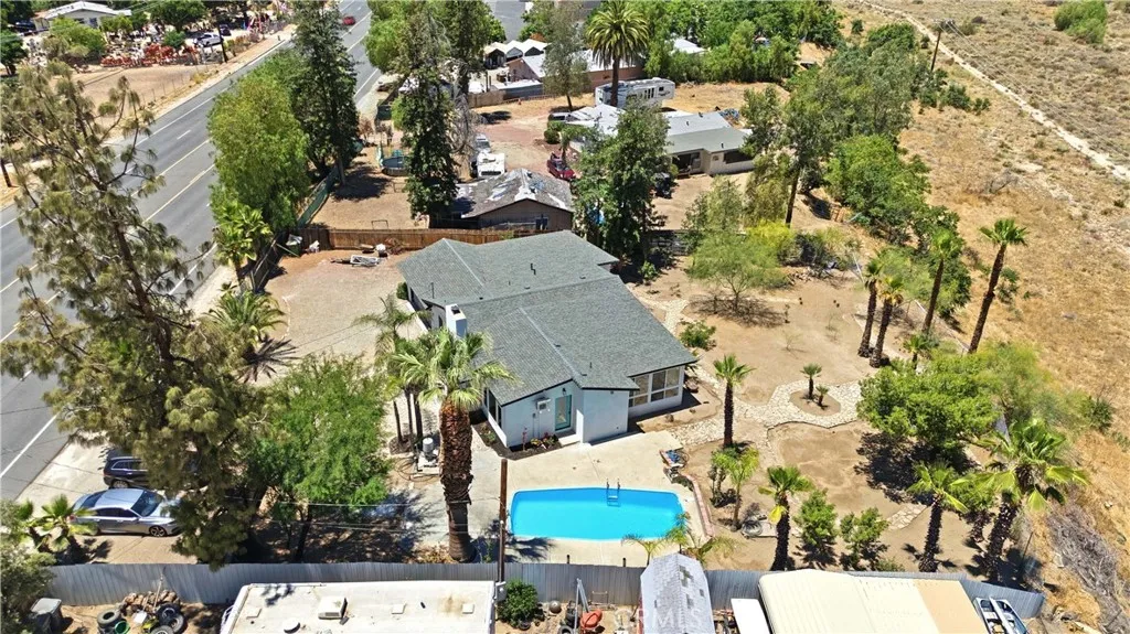 main property photo 66