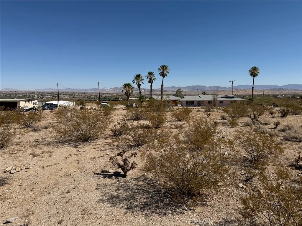 main property photo 22