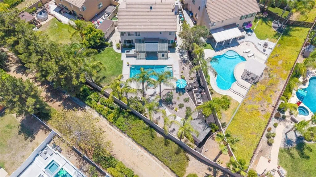 main property photo 45