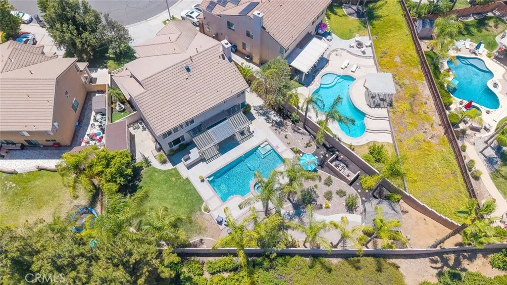 main property photo 46
