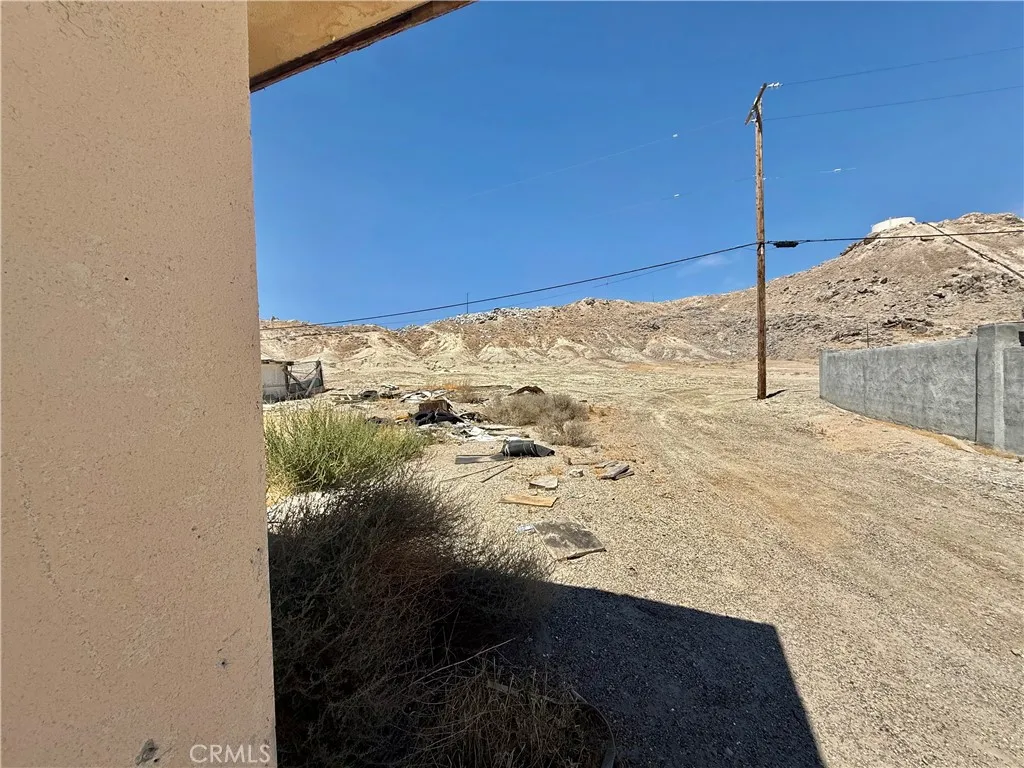 main property photo 10