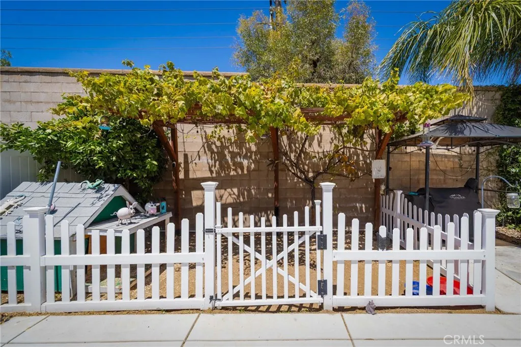 main property photo 62