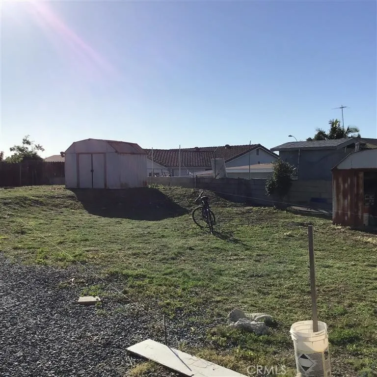 main property photo 30