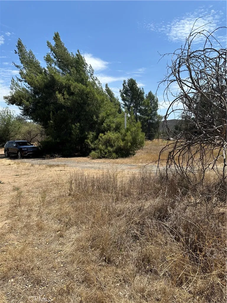 main property photo 16