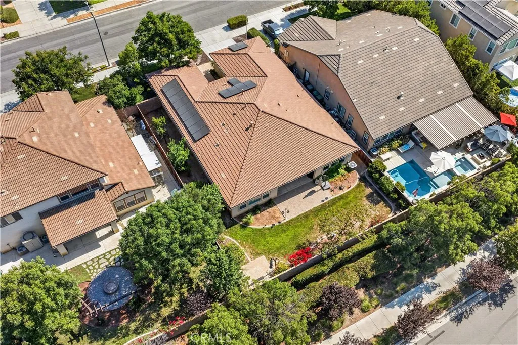 main property photo 51
