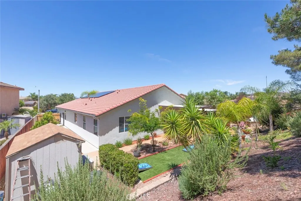 main property photo 30