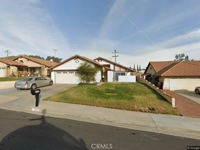 main property photo 0