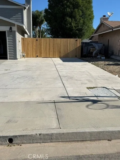 main property photo 29