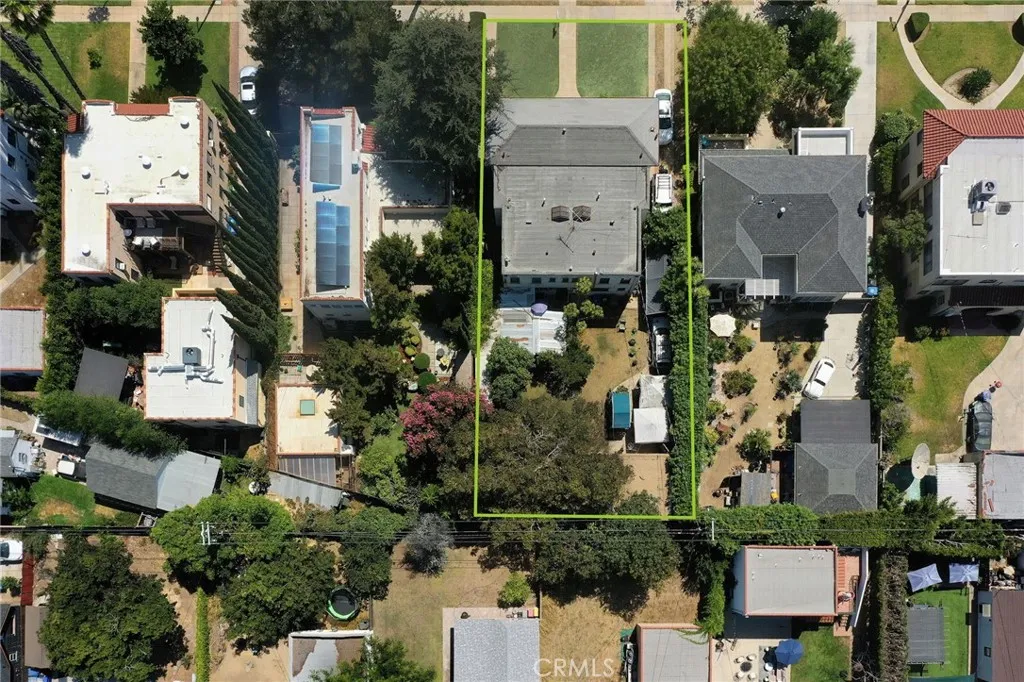 main property photo 6