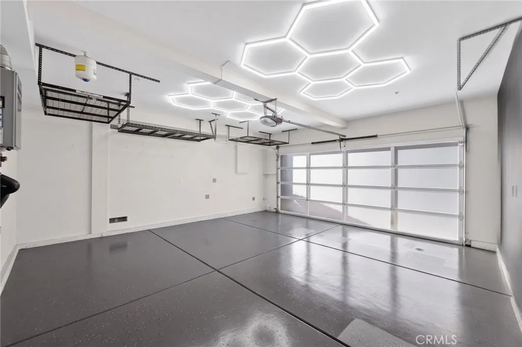 main property photo 59