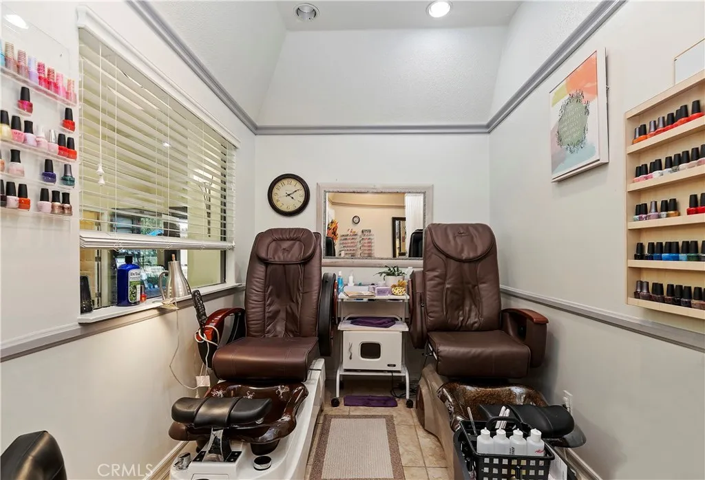 main property photo 63