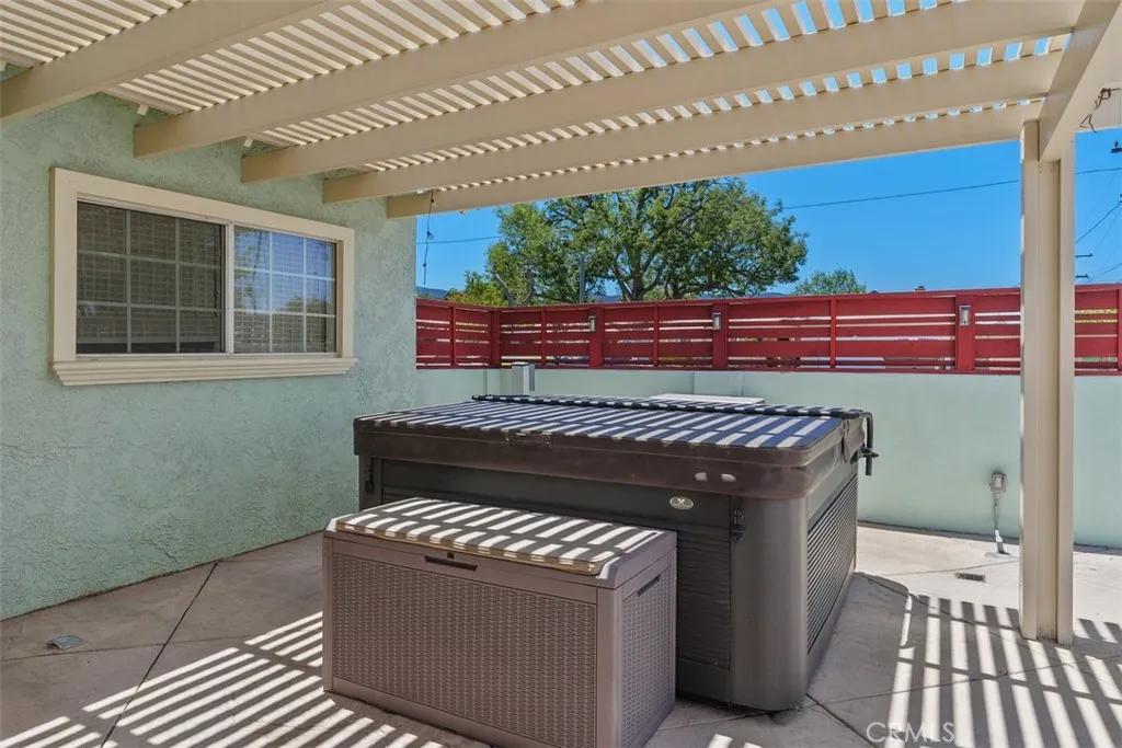 main property photo 37