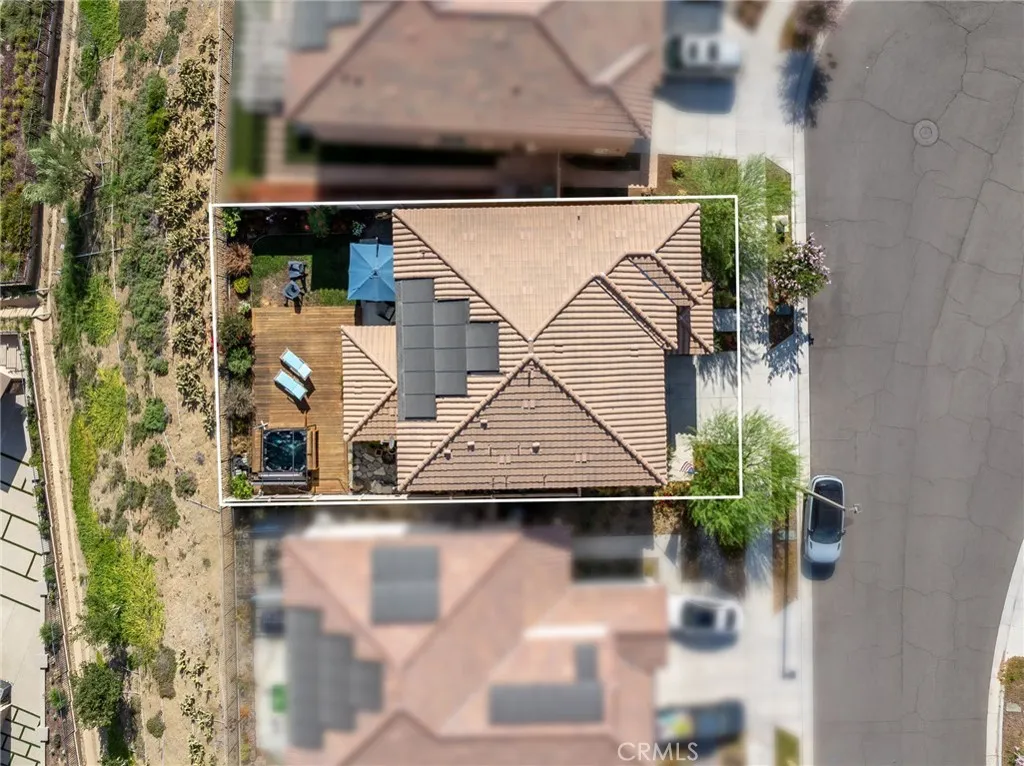 main property photo 41