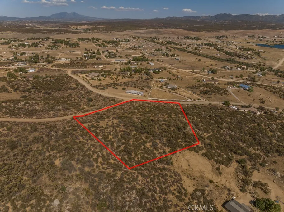 main property photo 11