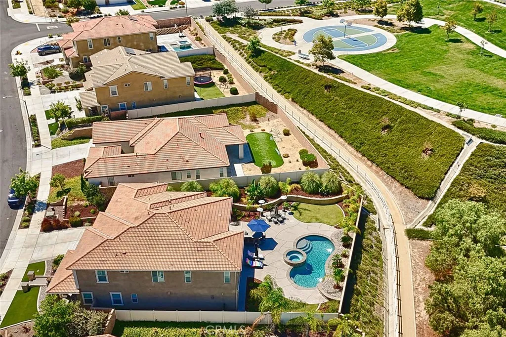 main property photo 73