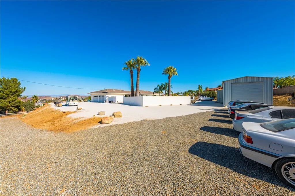 main property photo 53