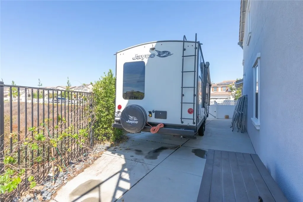 main property photo 58