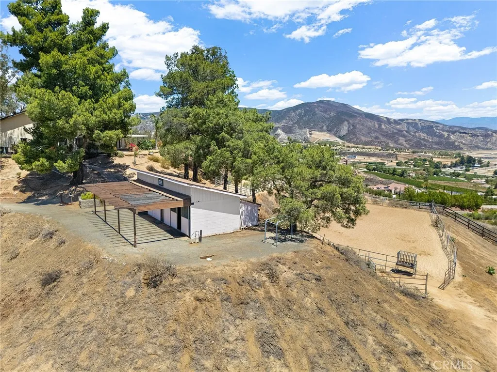 main property photo 49