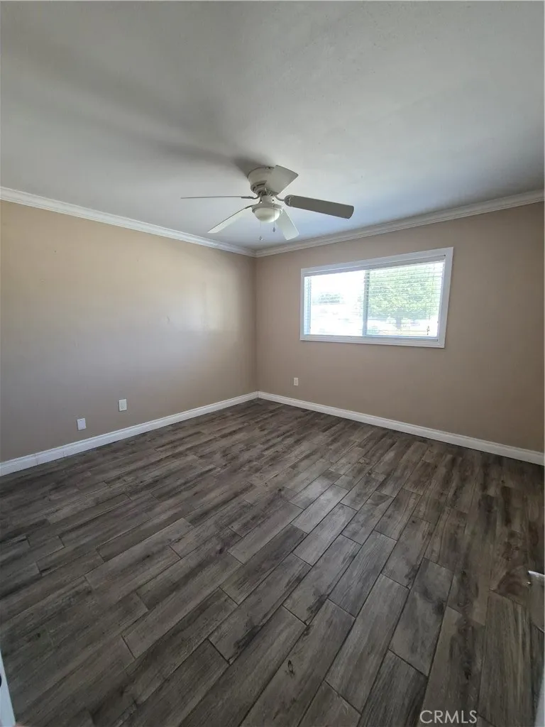 property viewer photo 10