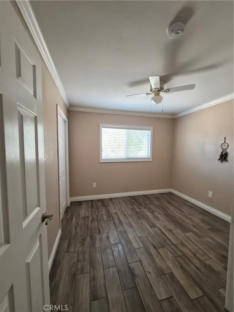 property viewer photo 11