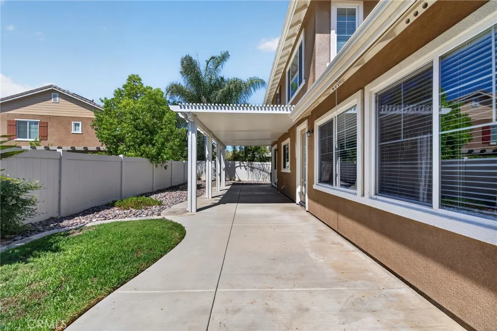 main property photo 61