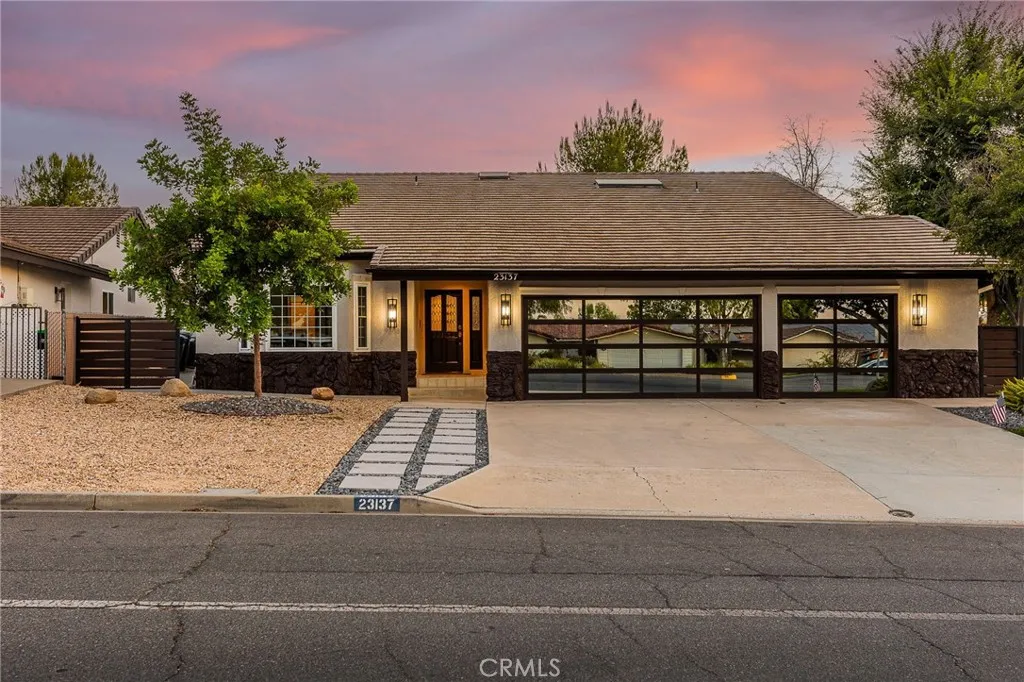 main property photo 0