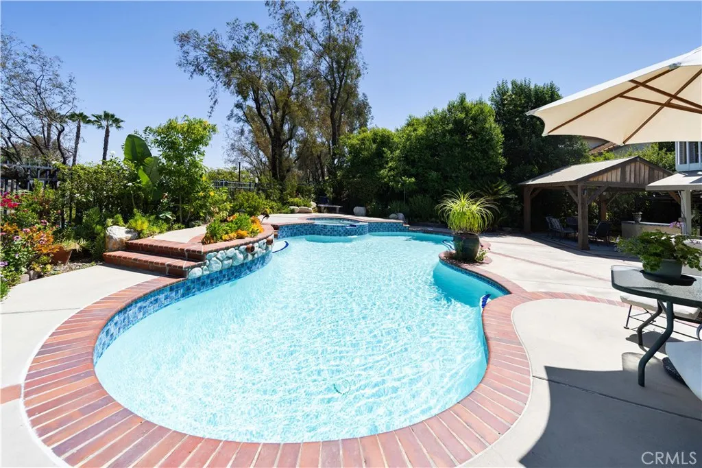 main property photo 68