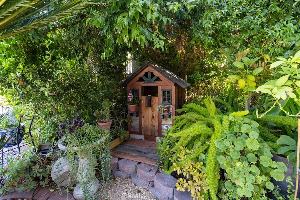main property photo 71
