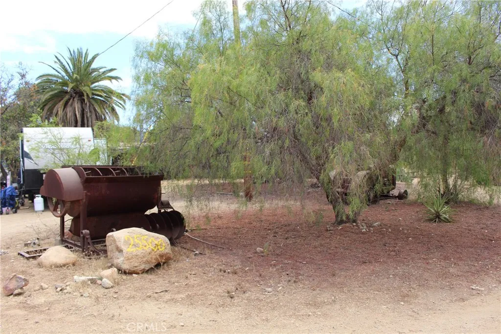 main property photo 6