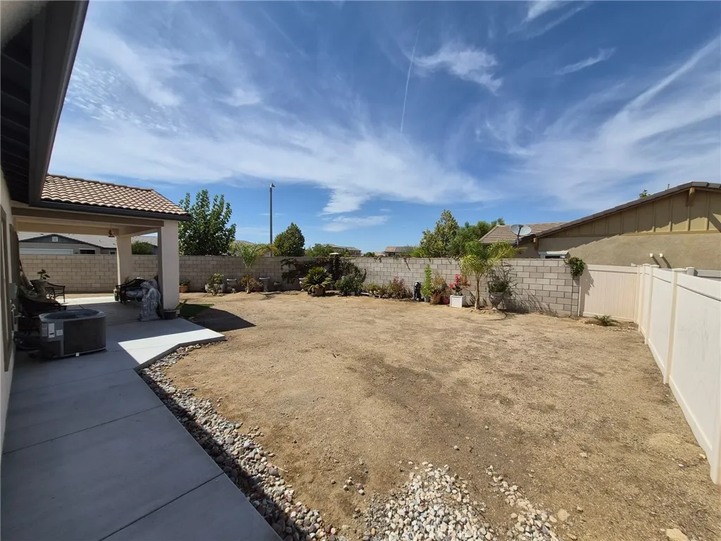 main property photo 26