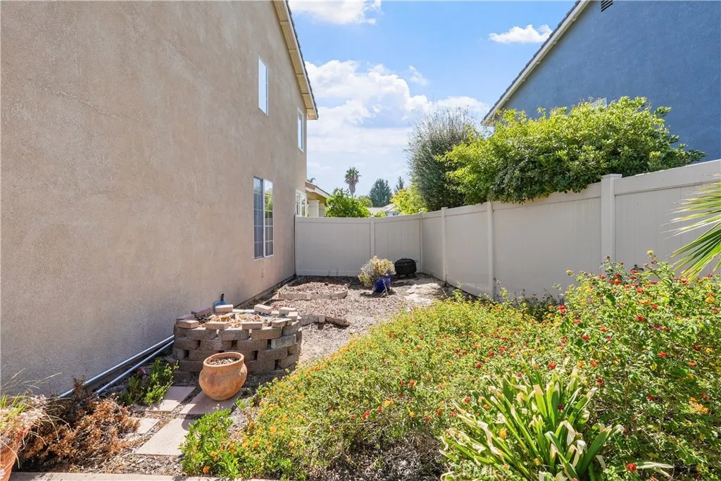 main property photo 60
