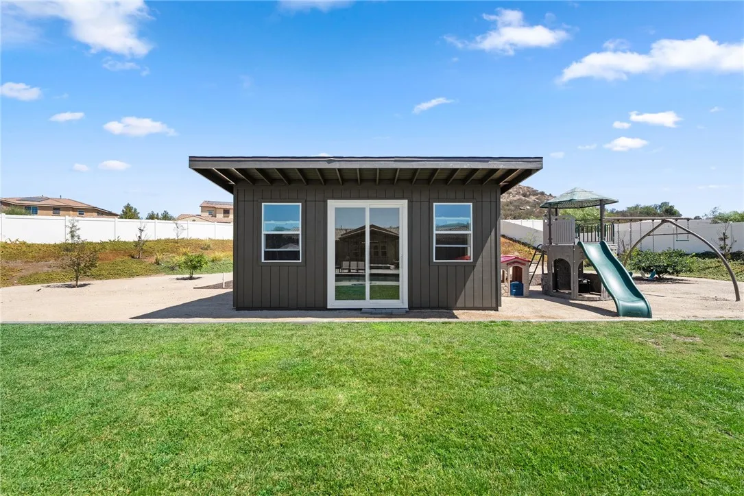 main property photo 48