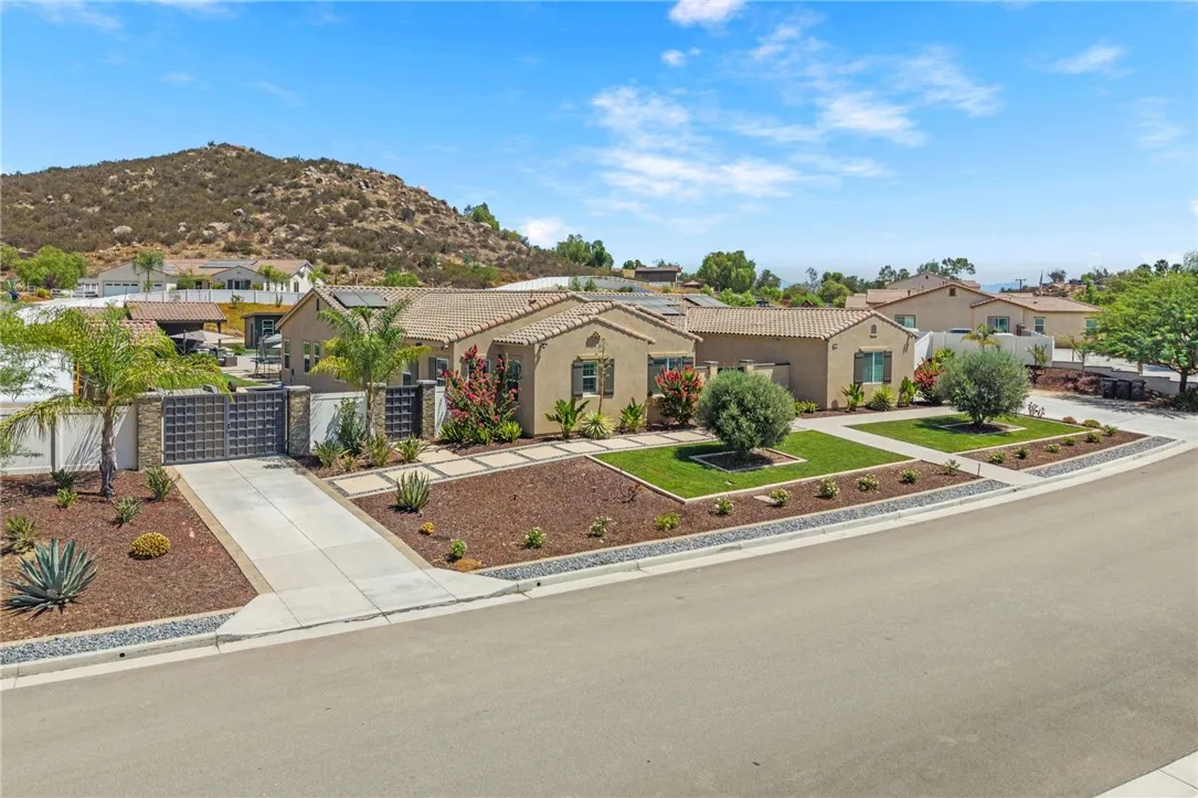 main property photo 63