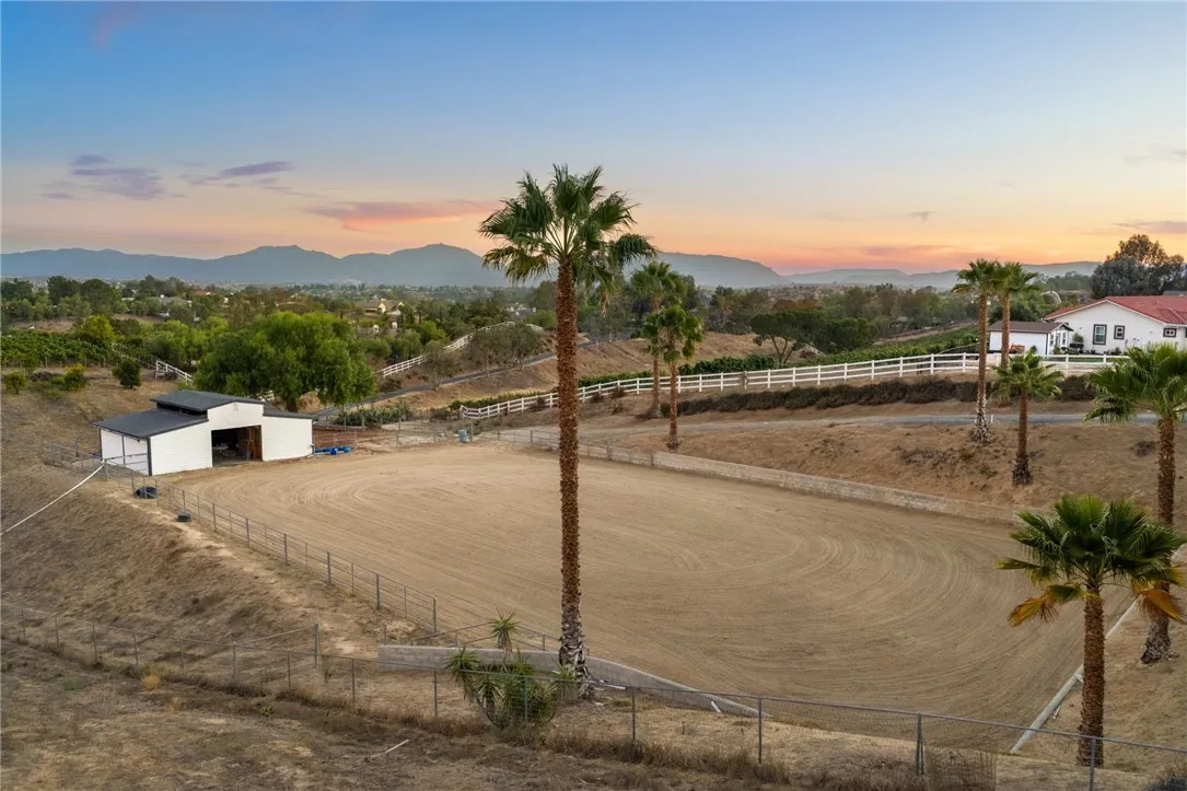 main property photo 50