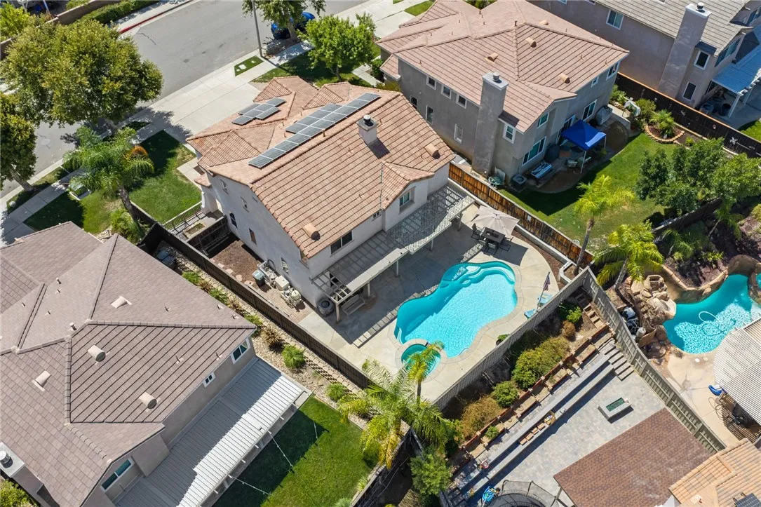 main property photo 41