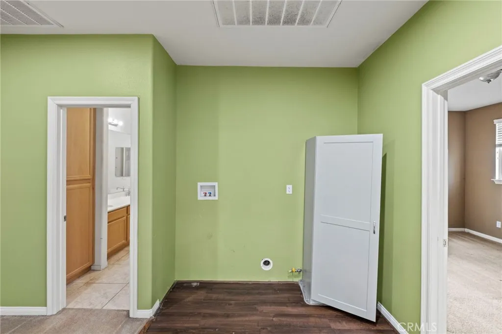 main property photo 67